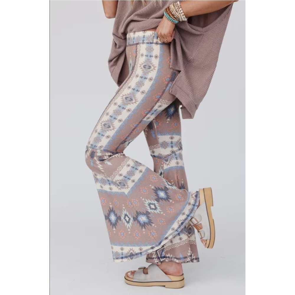 NWT Three‎ Bird Nest The Nest Boho Bliss Ribbed Flare Pants Taupe M